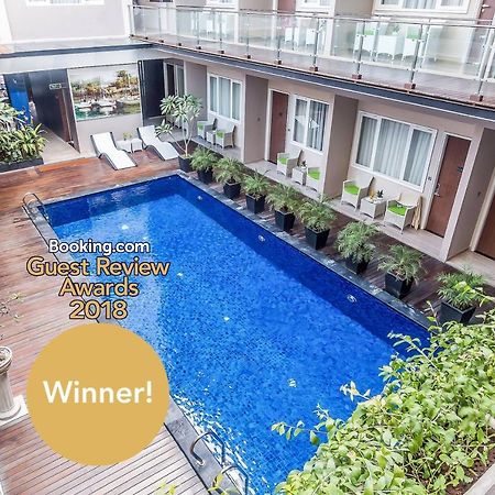 Zen Rooms Kuta Kubu Anyar 1 Buitenkant foto