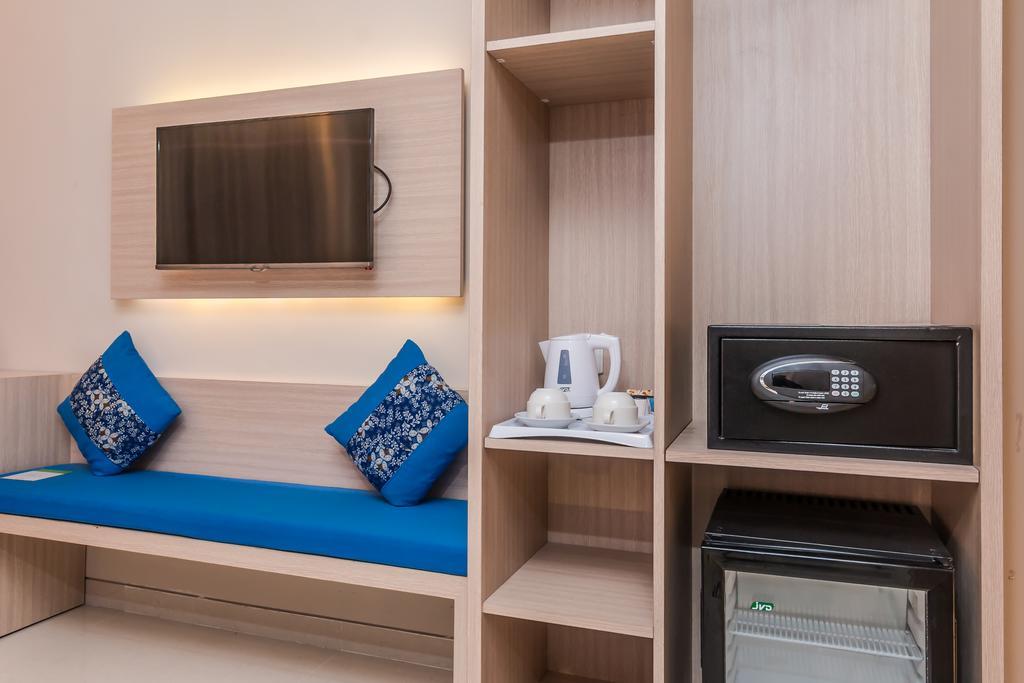 Zen Rooms Kuta Kubu Anyar 1 Buitenkant foto