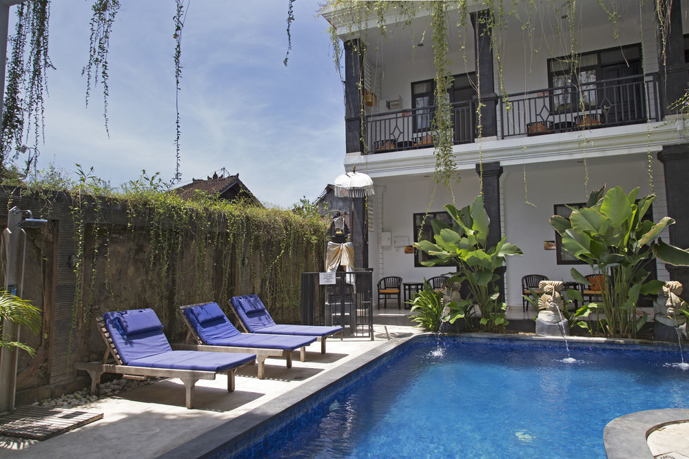 Zen Rooms Kuta Kubu Anyar 1 Buitenkant foto