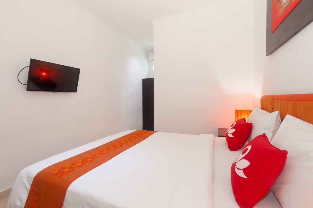 Zen Rooms Kuta Kubu Anyar 1 Buitenkant foto