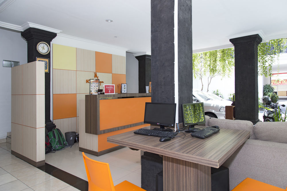 Zen Rooms Kuta Kubu Anyar 1 Buitenkant foto